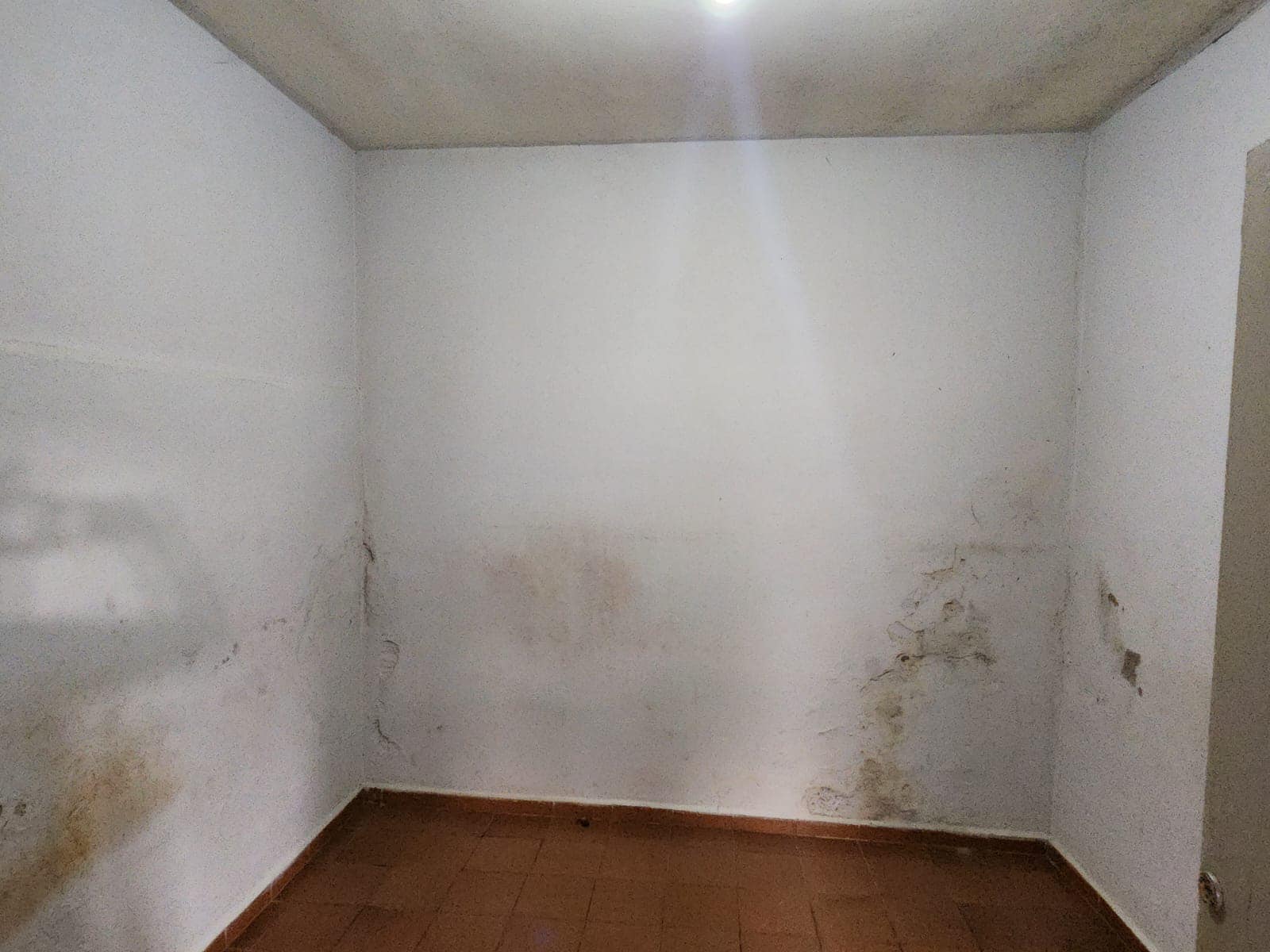 CHÁCARA COM DUAS CASAS RESIDENCIAL, Próximo ao batalhão da Polícia Militar ,Rua Rui Barbosa , n175-Centro