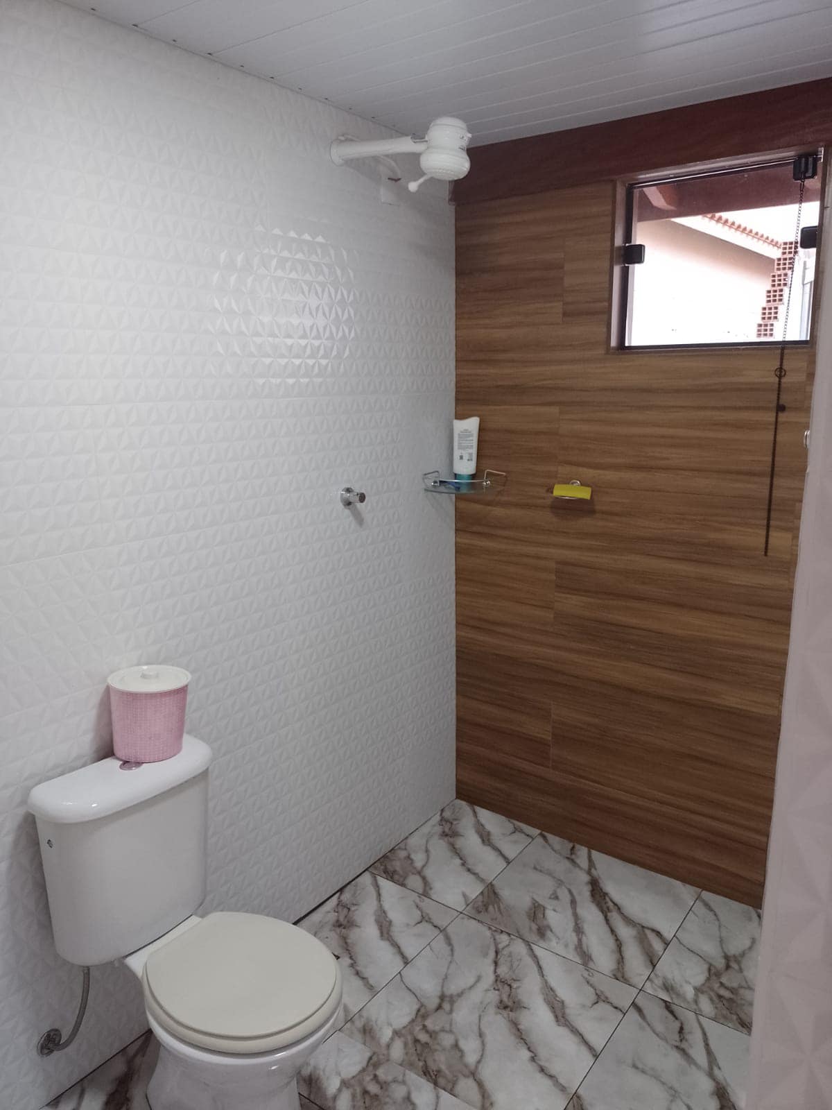 Casa Rua Fautino de Toledo, n276, Bairro Parque Terras de Santa Maria