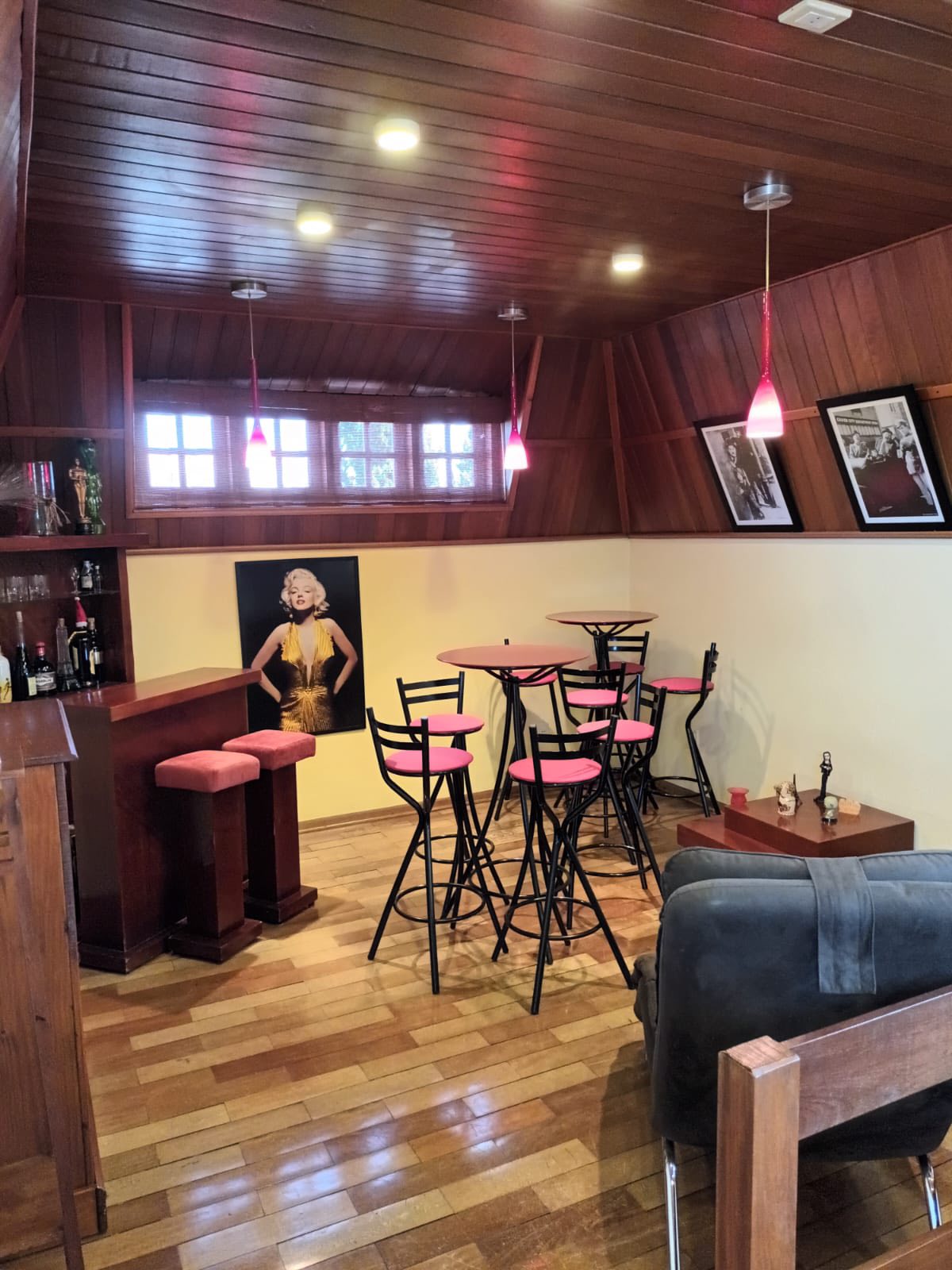 EXCELENTE CASA DE ALTO PADRÃO EM SÃO JOSÉ DO RIO PARDO