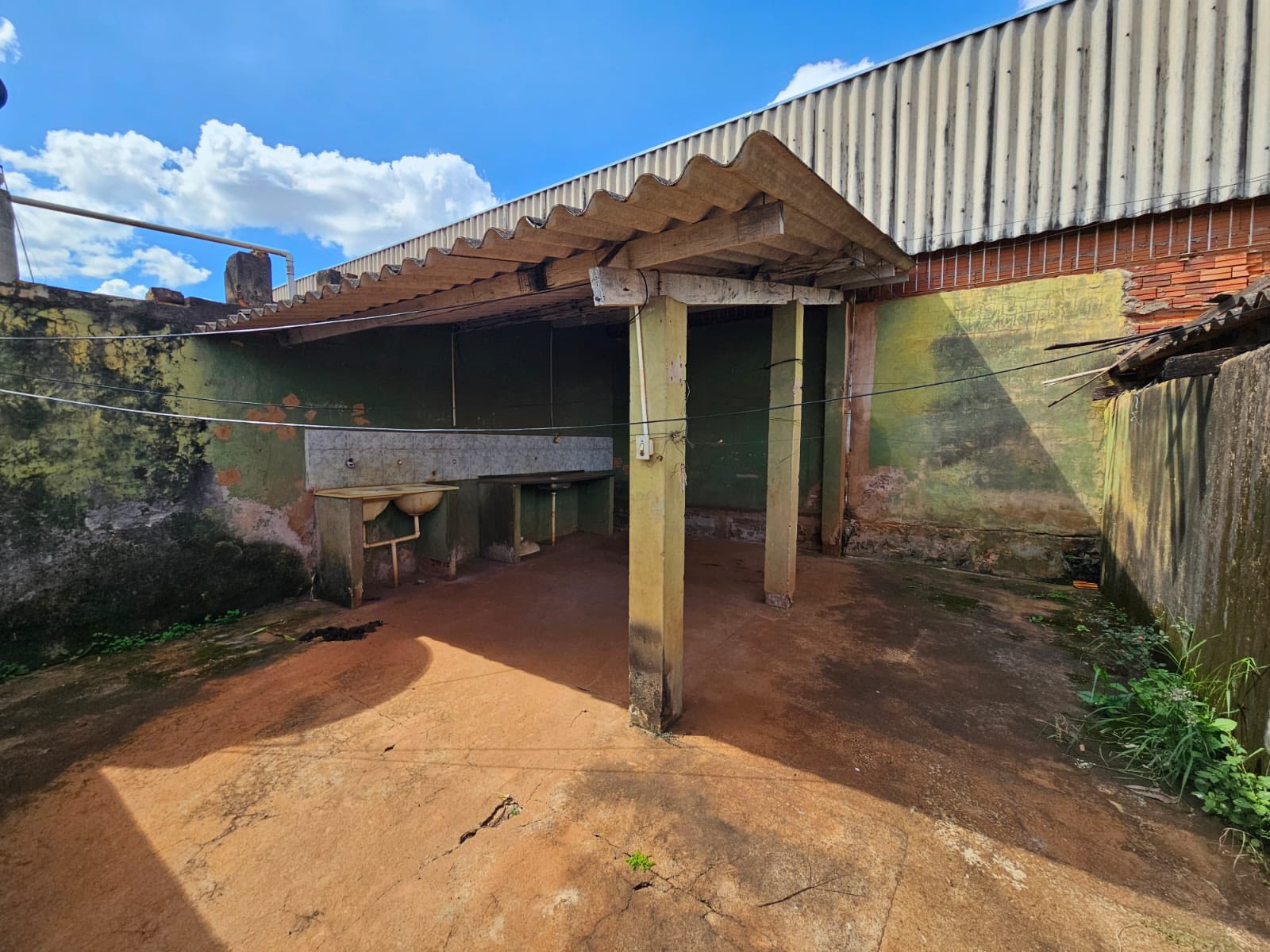 Casa na Avenida do Café, n 1020- Centro