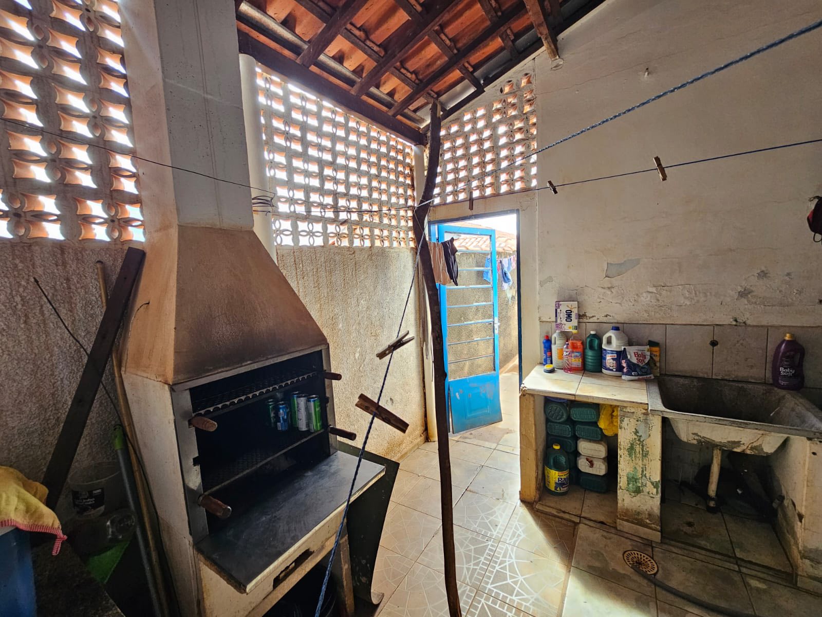 Casa Rua Natal Margutti, n 35- Jardim Santa Lúcia