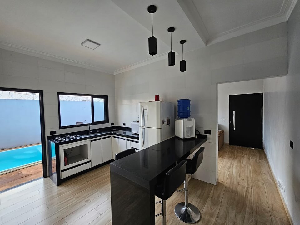 Casa na Rua Alagoas, n100- Parque Varotti