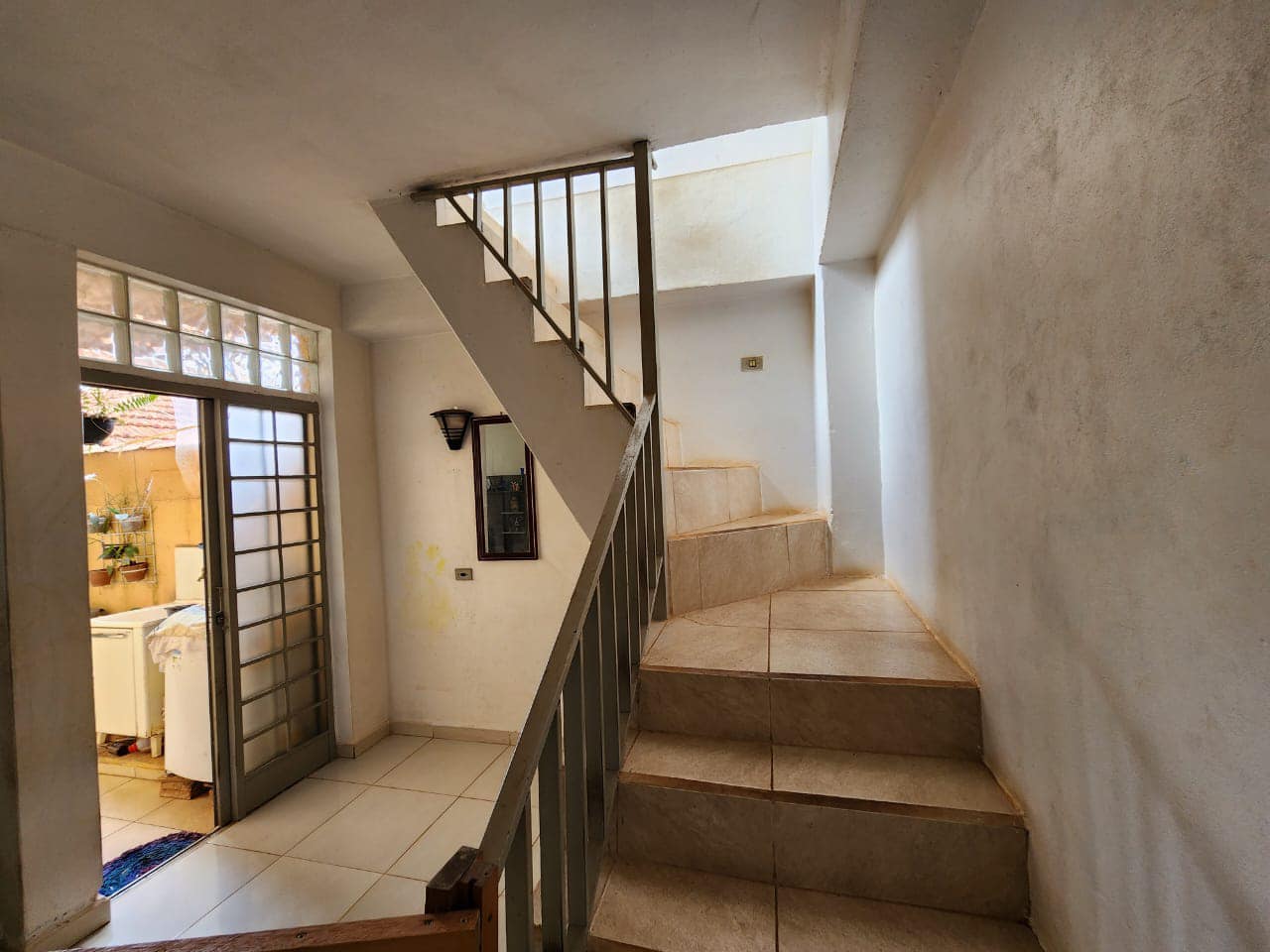Casa com Ponto Comercial Rua Manoel Pires de Campos , n 122- Vila Santa Terezinha