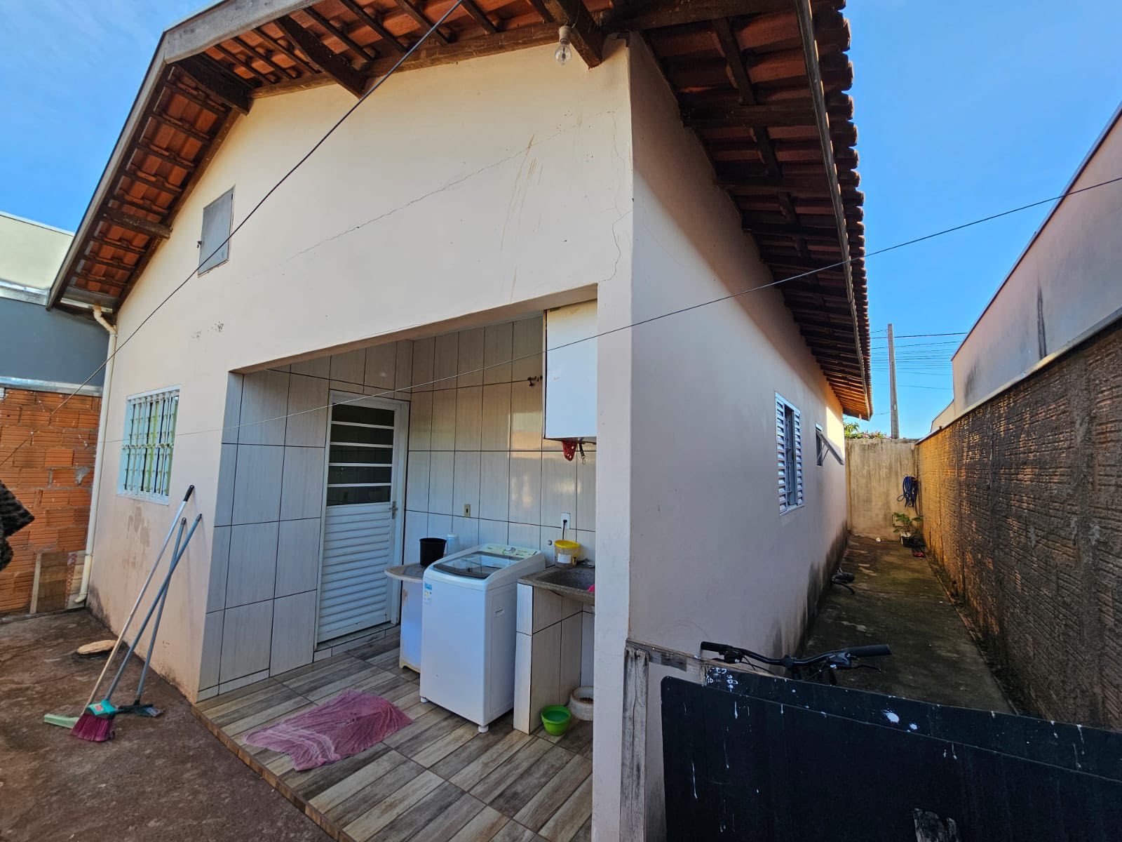 Casa na Rua Rio de Janeiro, n81- Parque Varotti