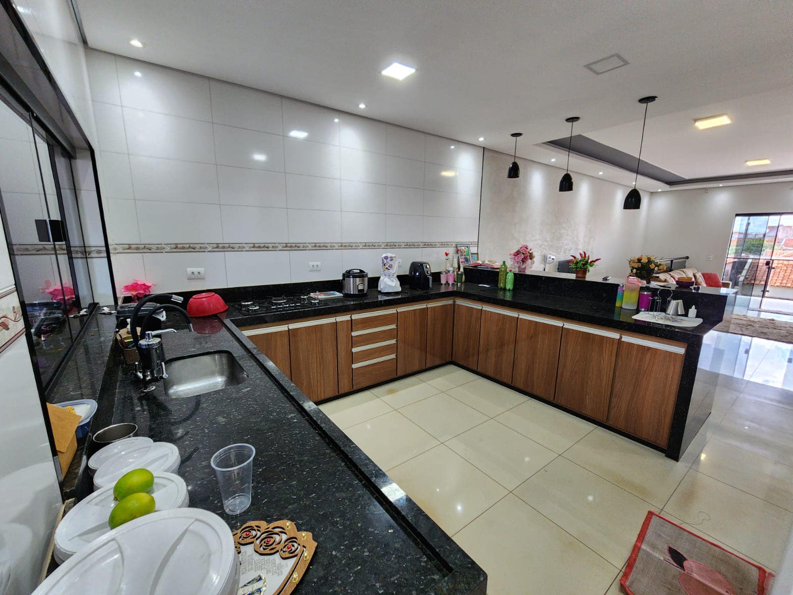 SOBRADO COMERCIAL E RESIDENCIAL, Rua Agostinho de Biase, n 546- Jardim Brasil