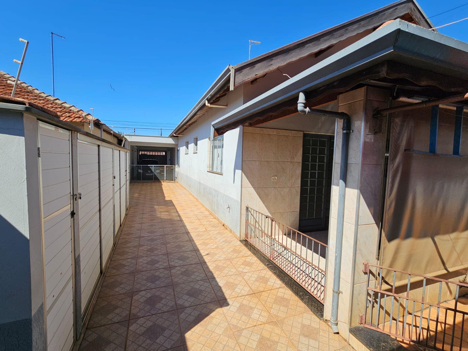 Casa / Sobrado Residencial Excelente Localização, Rua Prudente de Moraes, n917- Vila Bortone