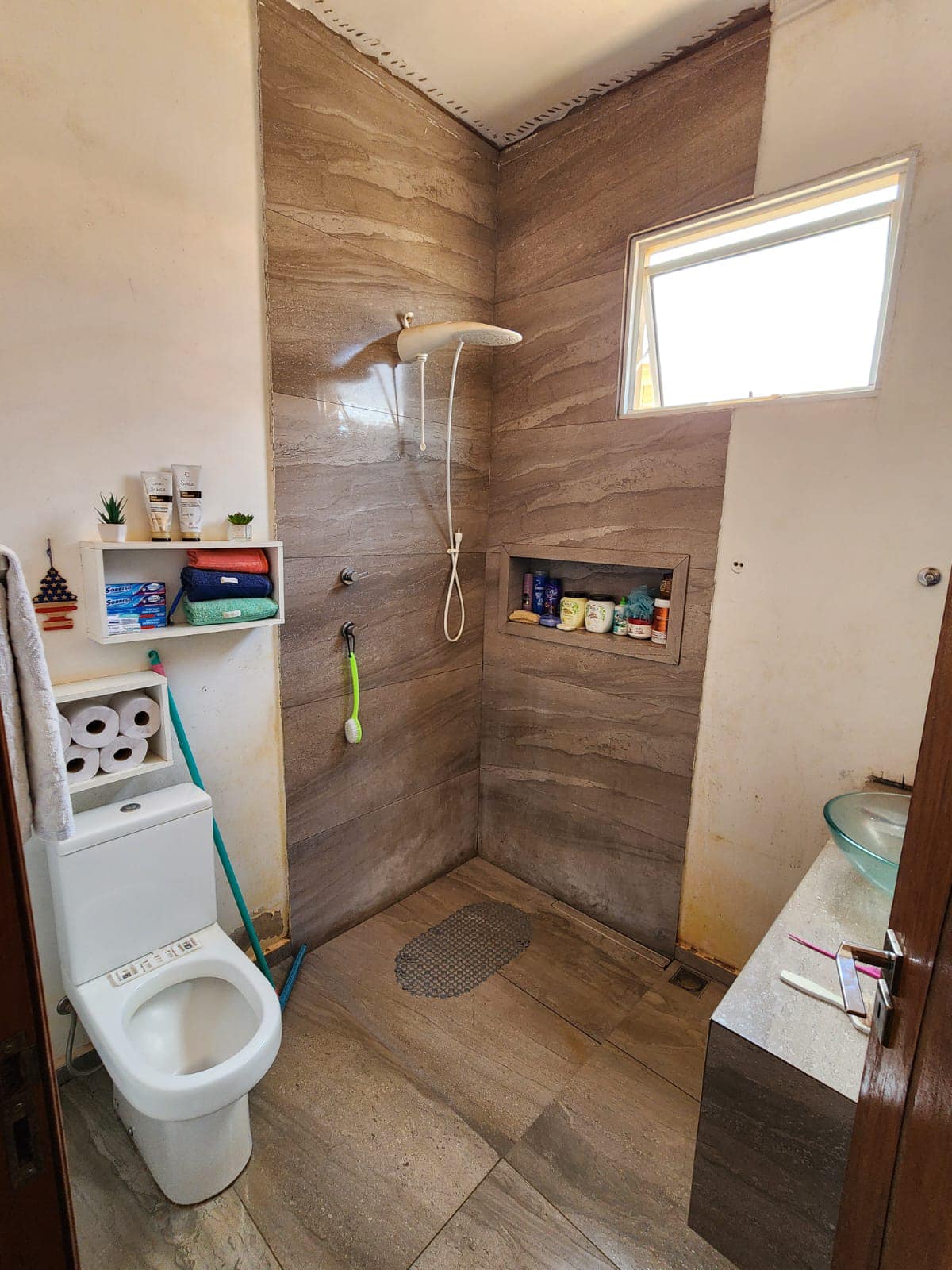 Casa Rua Maria de Lourdes Bortoloto, n301- Jardim Santa Clara