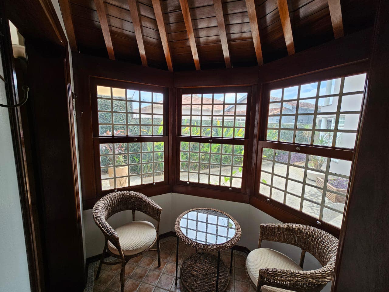 SOBRADO RESIDENCIAL DE ALTO PADRÃO ,Rua Ferrucio de Fiori, n370 ( com saída para rua Claudia ) - Jardim São Carlos