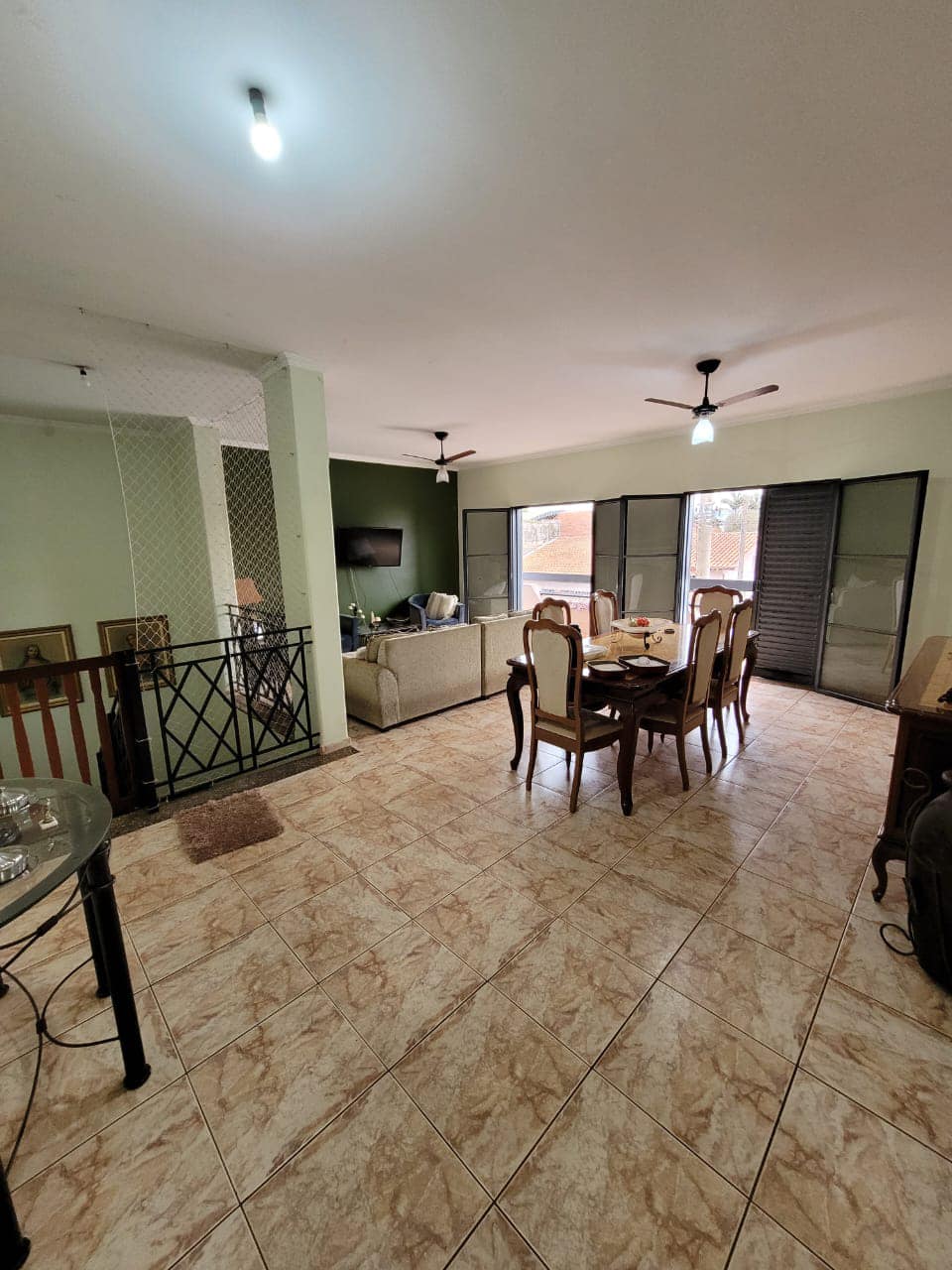 SOBRADO RESIDENCIAL E COMÉRCIO, Rua Coronel Rosa , n 330- Centro