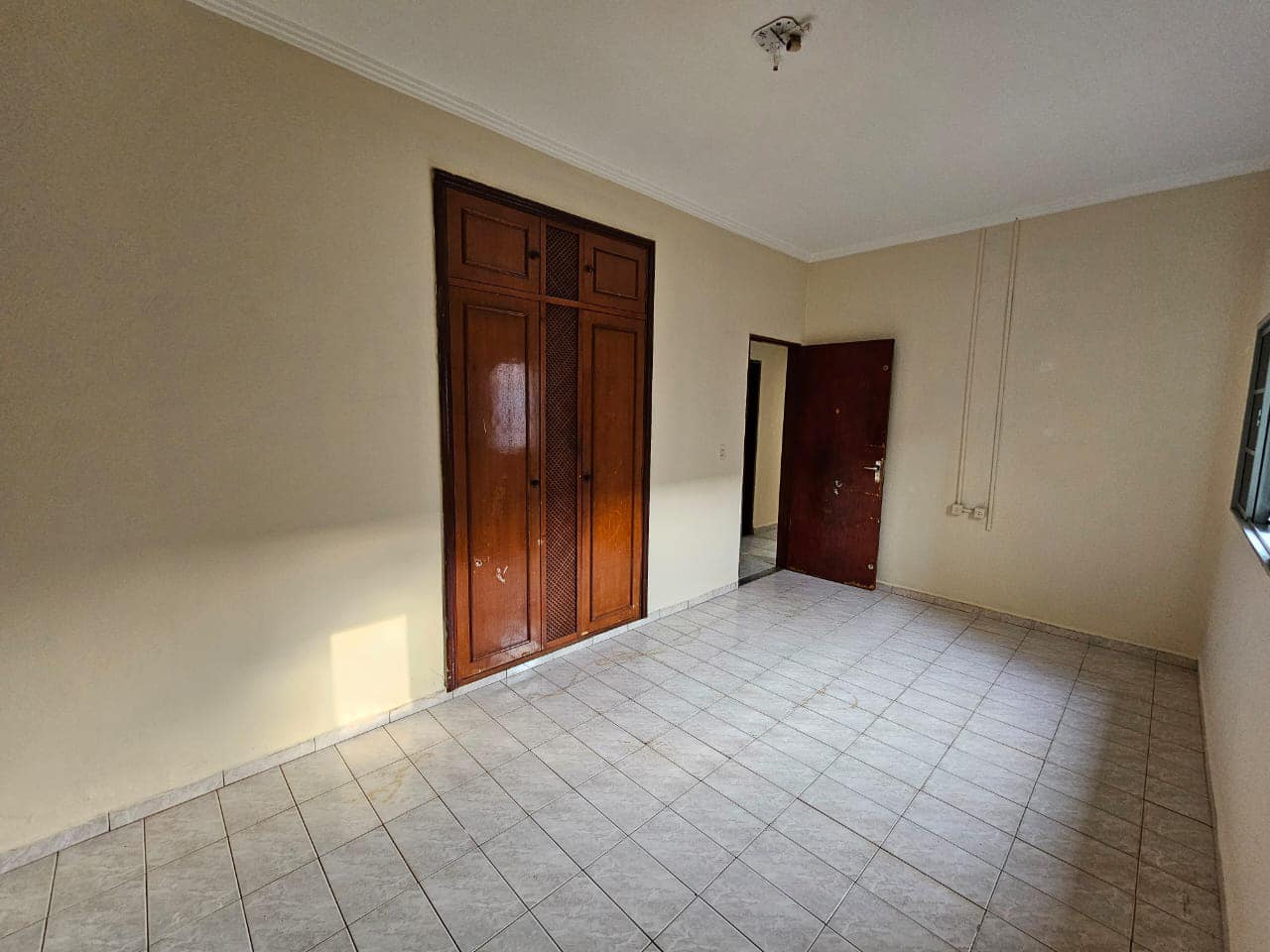 Casa Rua Lídia Baldoni Zandoná, n 198- Conjunto Habitacional Etore Marquezelli