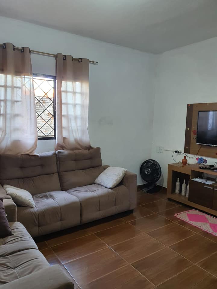 3 Casas Residencial - Vila Bonatti ( Otima oportunidade para Locação)