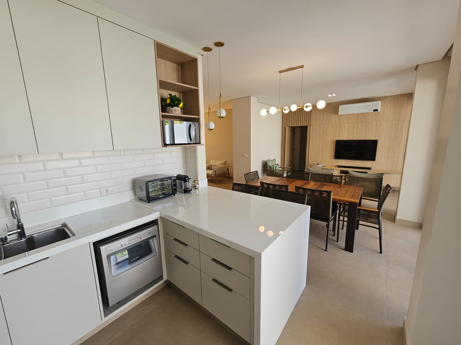 Excelente Casa Residencial - Centro ( Proximo a Praça Central)