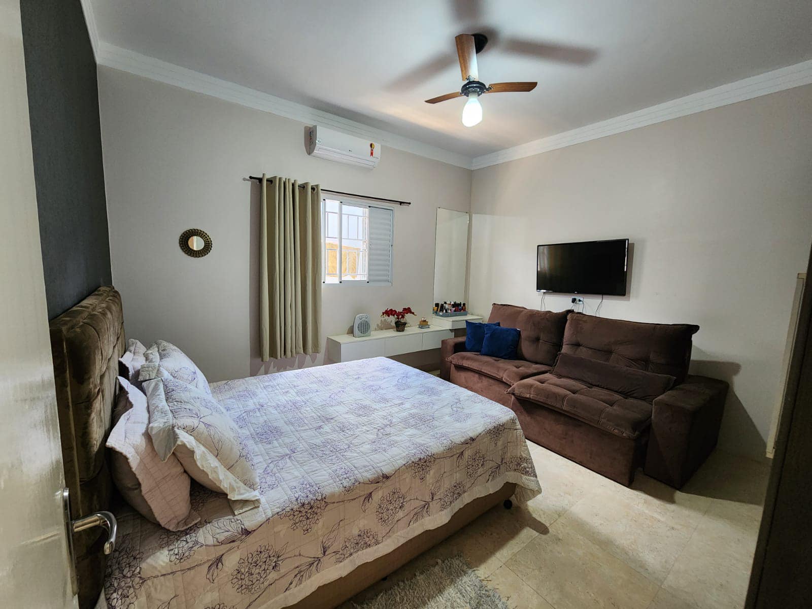 Casa Rua Angelo Lonardoni , n 127- Vila Penteado