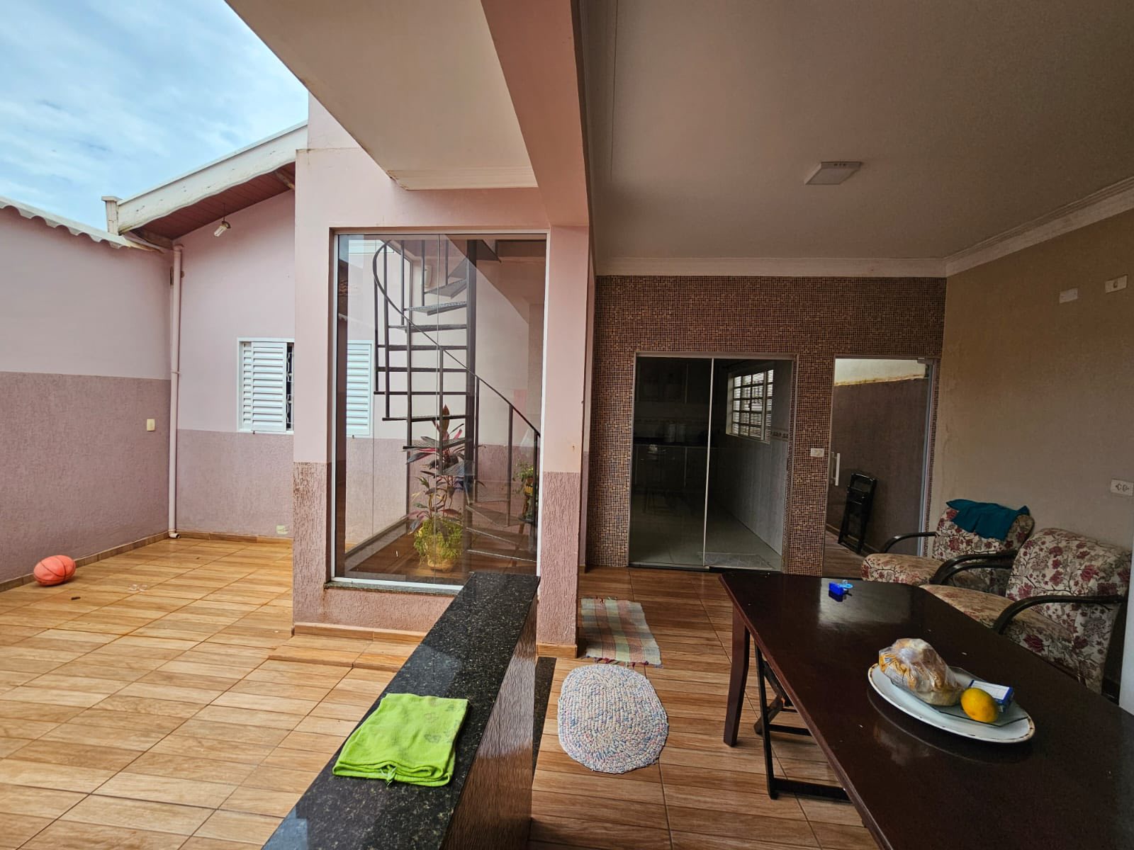 Casa Rua José Vieira Martins, n 19- Santa Luzia