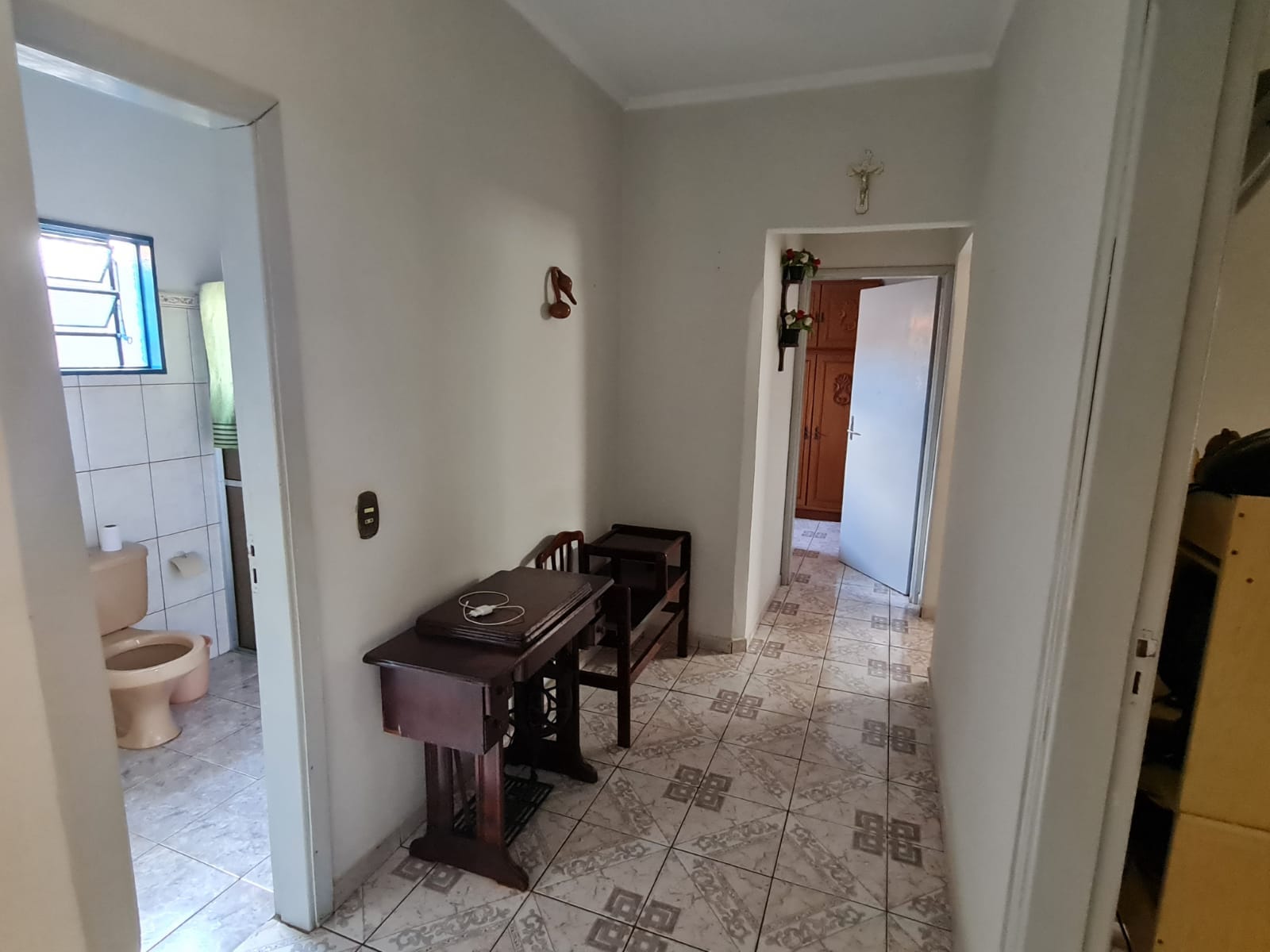 CASA RESIDENCIAL E COMÉRCIO Rua Agostinho de Biase, n 96- Jardim Brasil