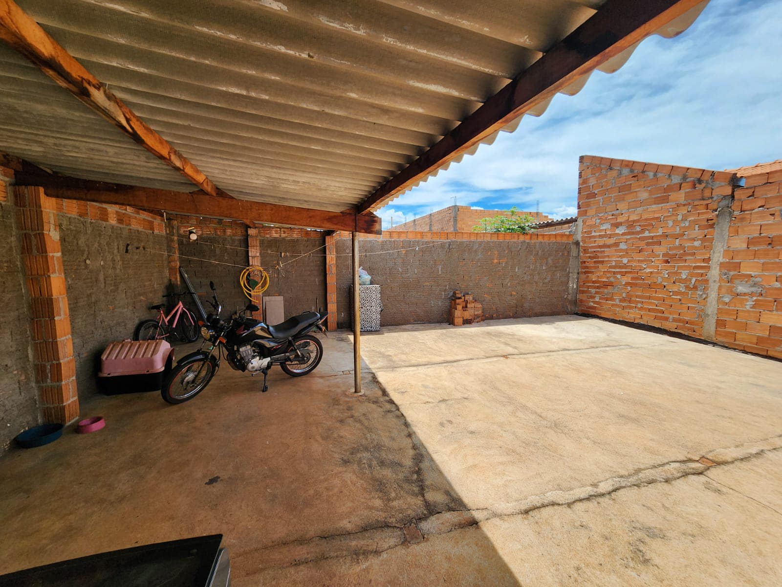 Casa Rua Maria de Lourdes Bortoloto, n301- Jardim Santa Clara