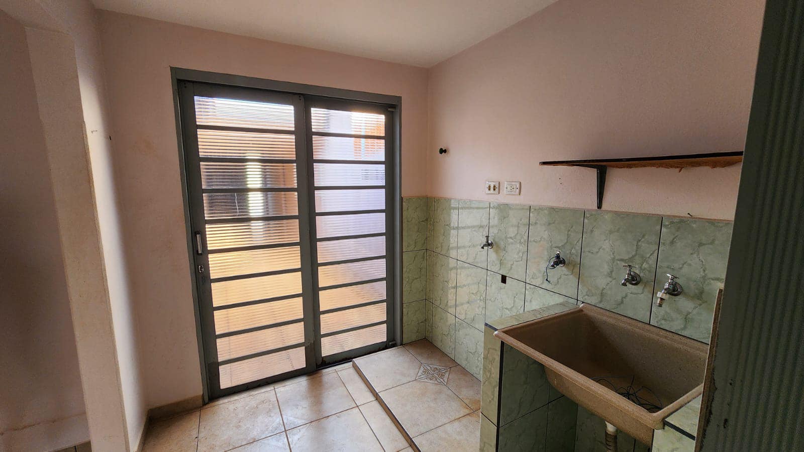 Casa Rua Dona Quita, n153- Vila Guilherme Zanatta