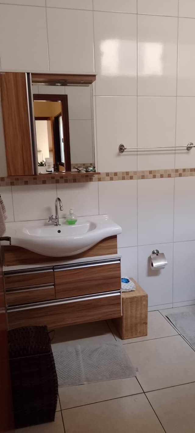 Casa Rua Ernesto Bussaglia , n 180 - Jardim Pedro Ometto