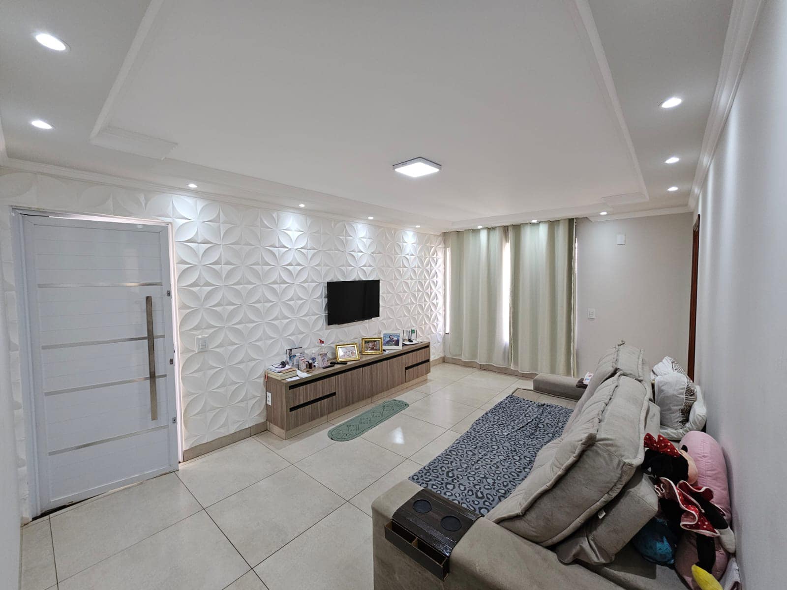 Casa Rua Édson Anivaldo Zanatta, n 101, Conjunto Habitacional Nino Deperon