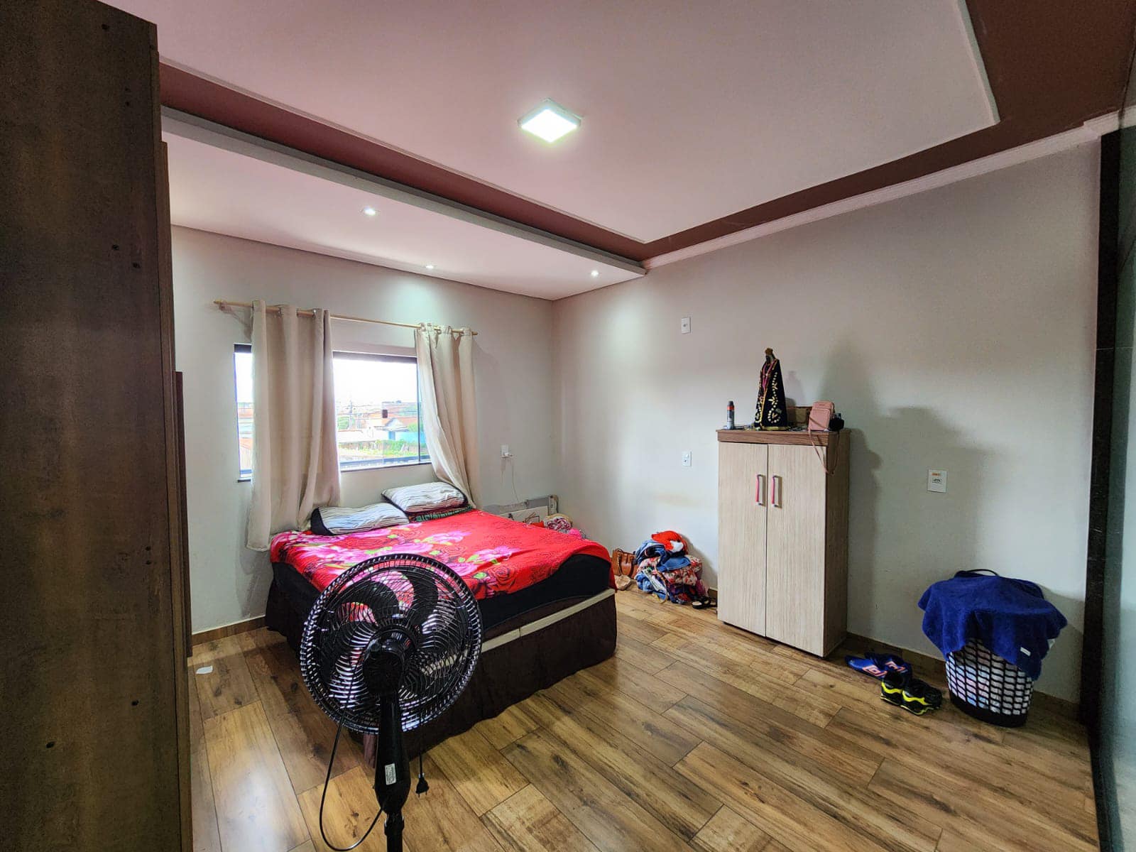 SOBRADO COMERCIAL E RESIDENCIAL, Rua Agostinho de Biase, n 546- Jardim Brasil