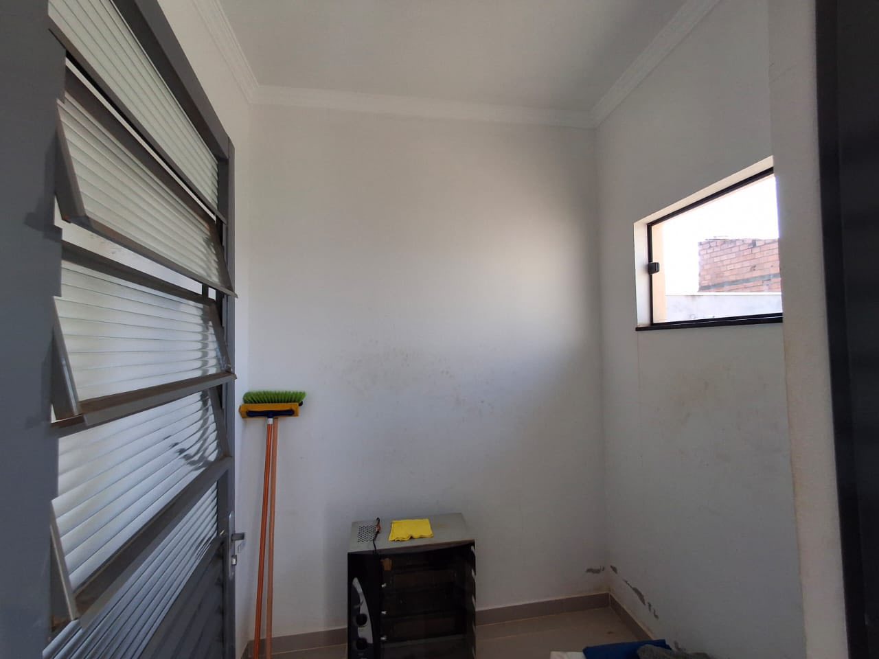 Avenida Brasil , n1263- Parque Varotti