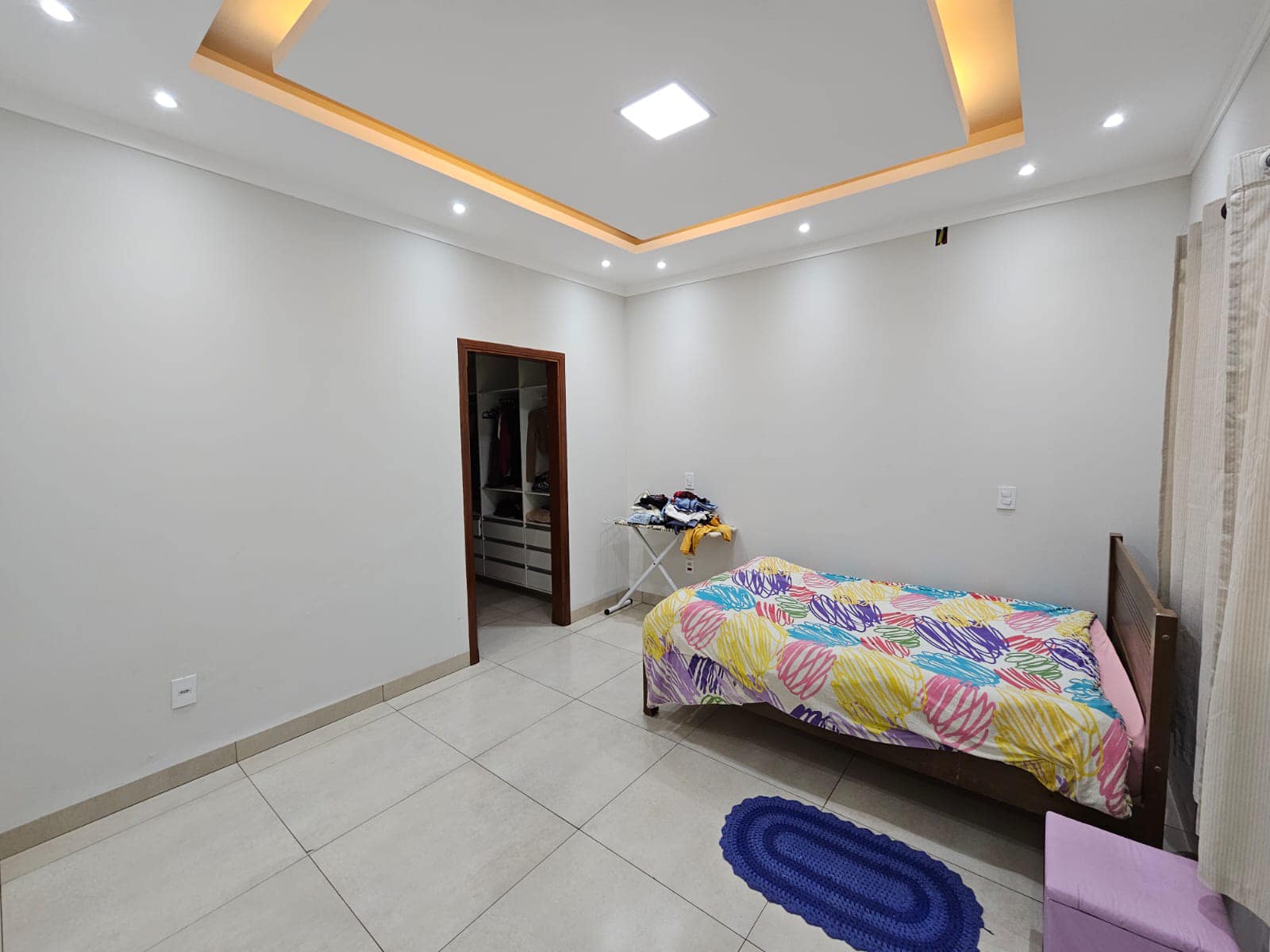 Casa Rua Édson Anivaldo Zanatta, n 101, Conjunto Habitacional Nino Deperon