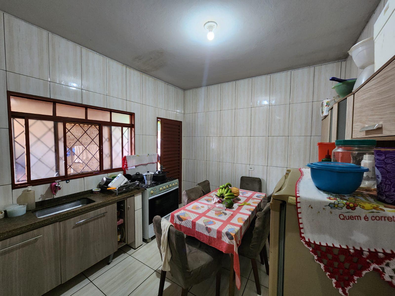 CHÁCARA COM DUAS CASAS RESIDENCIAL, Próximo ao batalhão da Polícia Militar ,Rua Rui Barbosa , n175-Centro