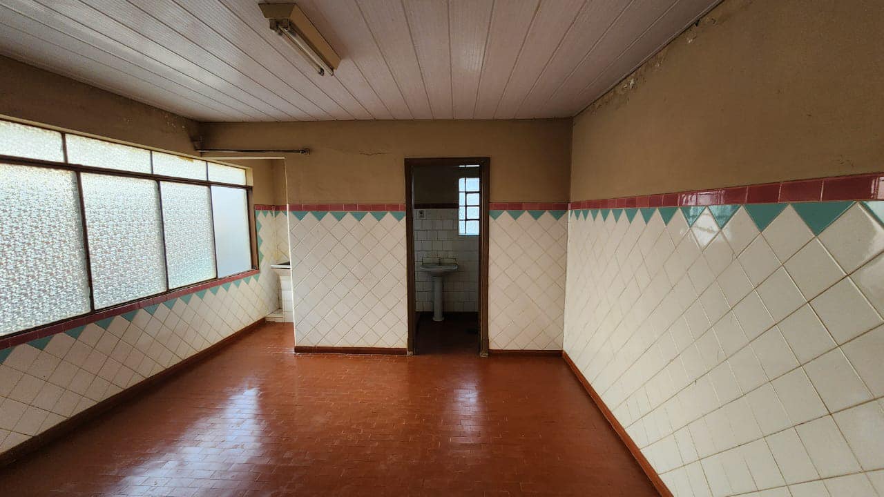 IMÓVEL COMERCIAL E RESIDENCIAL NO CENTRO / ÓTIMA LOCALIZAÇÃO Rua Prudente de Moraes, n527