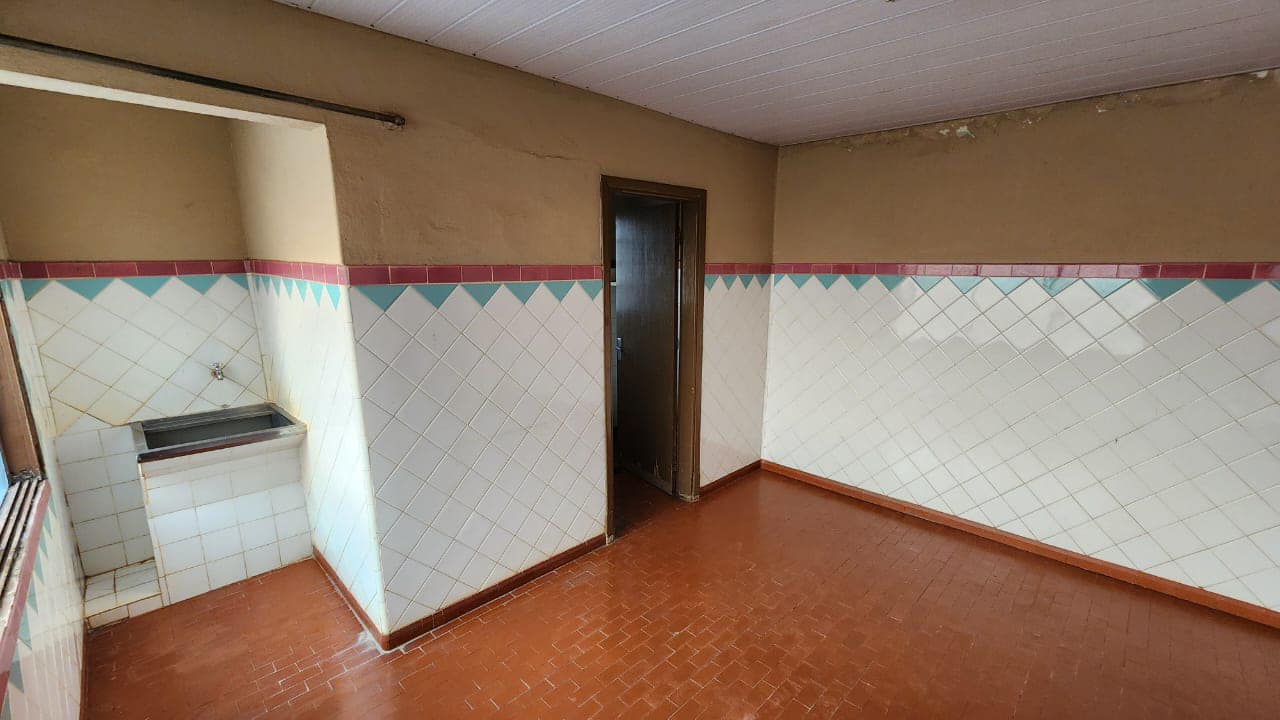 IMÓVEL COMERCIAL E RESIDENCIAL NO CENTRO / ÓTIMA LOCALIZAÇÃO Rua Prudente de Moraes, n527