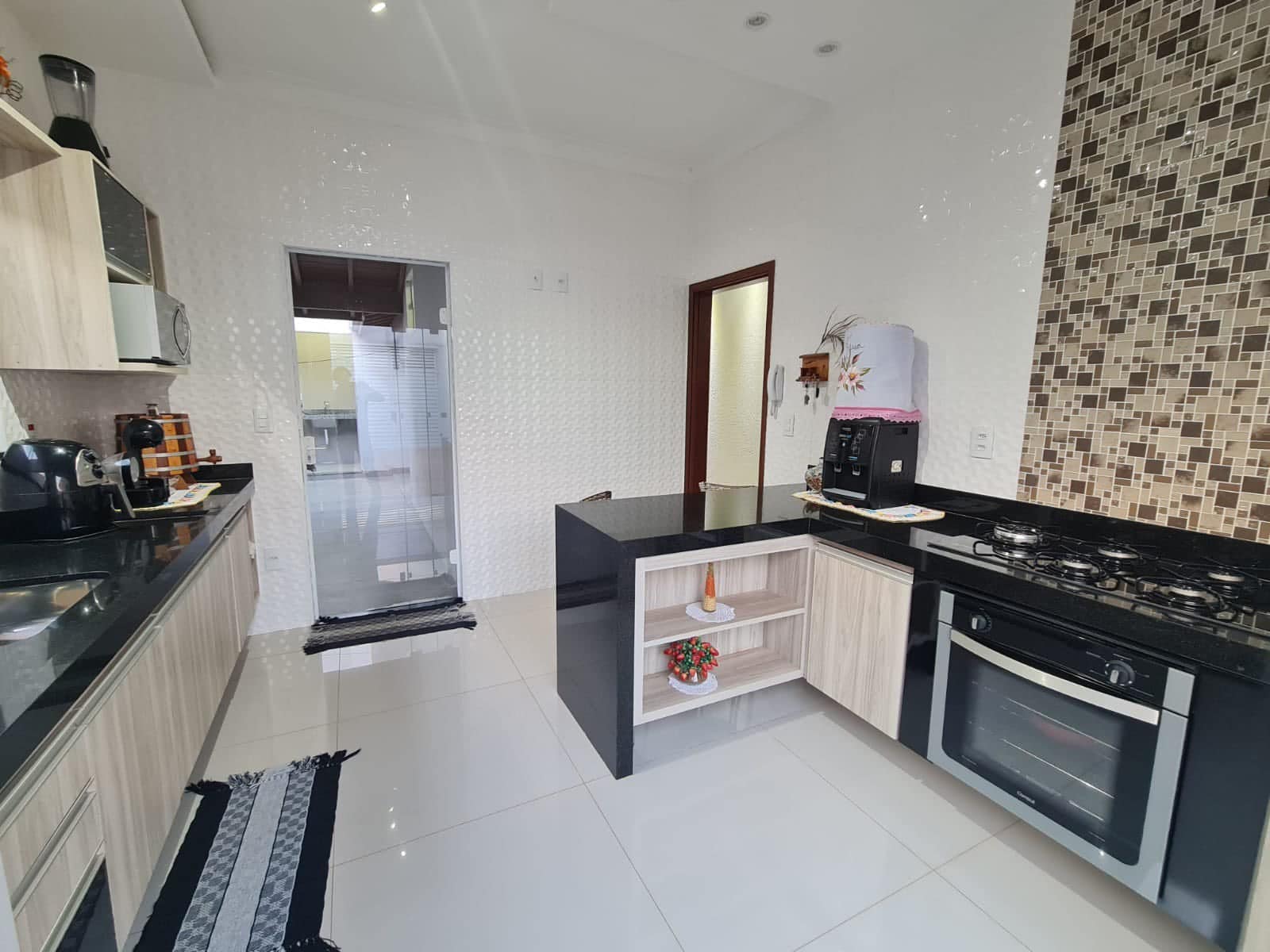 Casa Rua Roraima, n111- Parque Varotti