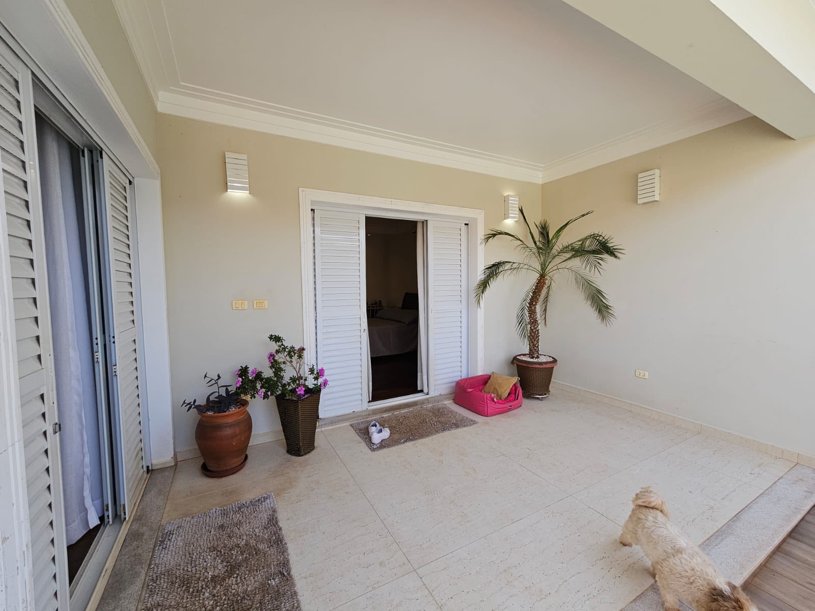 EXCELENTE CASA RESIDENCIAL COM COMÉRCIO - ÓTIMA LOCALIZAÇÃO - CENTRO