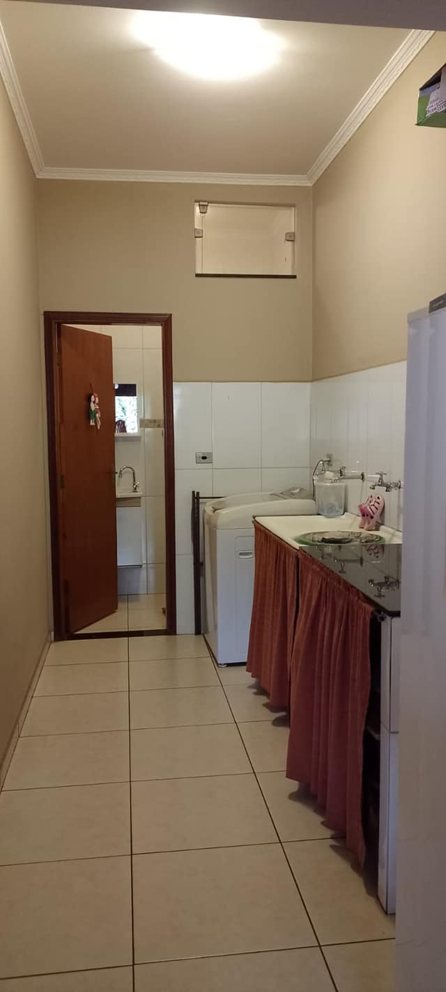 Casa Rua Ernesto Bussaglia , n 180 - Jardim Pedro Ometto