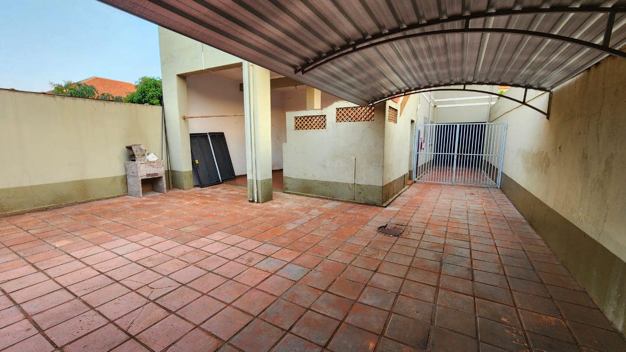 IMÓVEL COMERCIAL E RESIDENCIAL NO CENTRO / ÓTIMA LOCALIZAÇÃO Rua Prudente de Moraes, n527