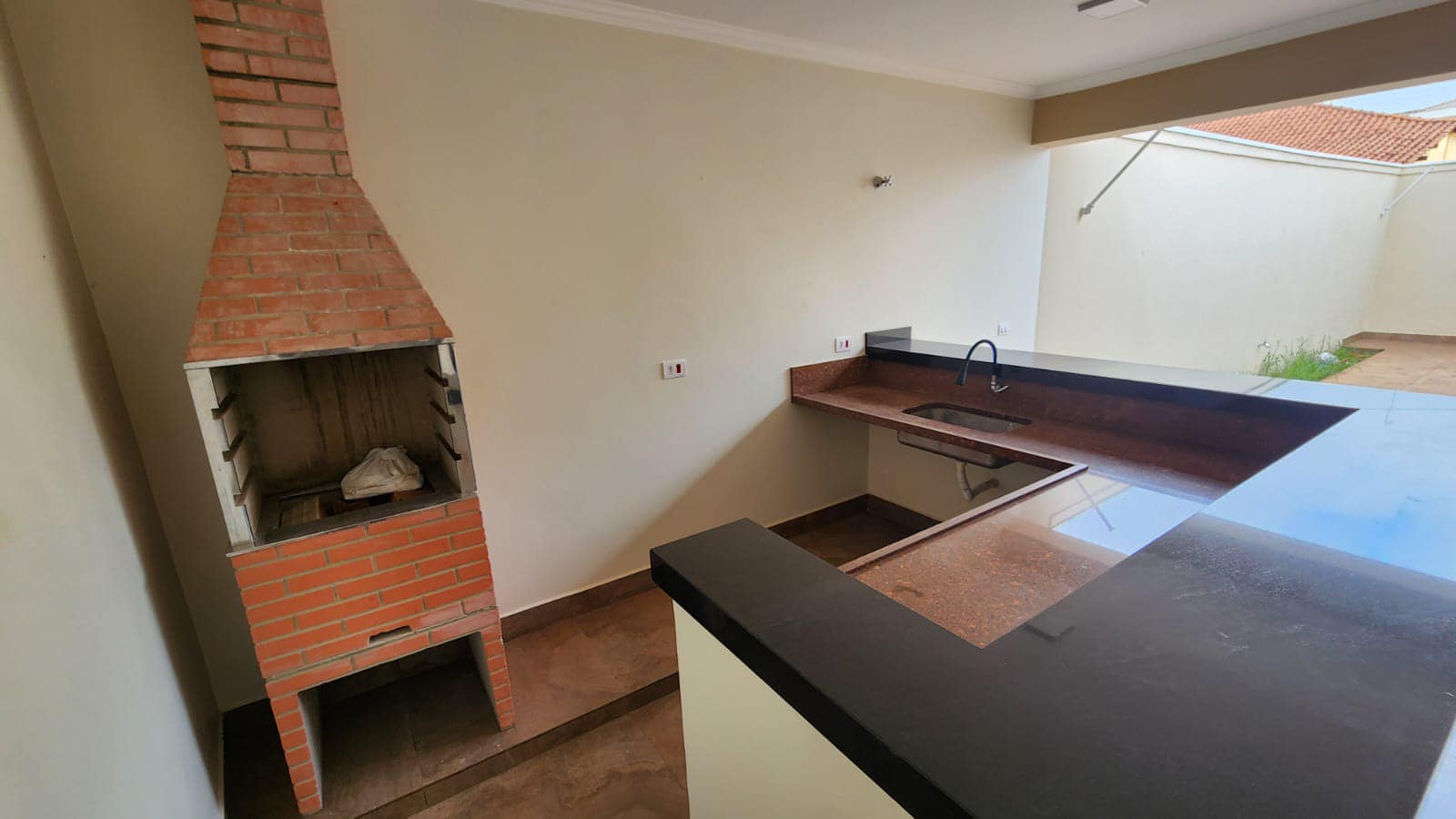 Casa Rua Treze de Maio , n 443- Vila Bortone