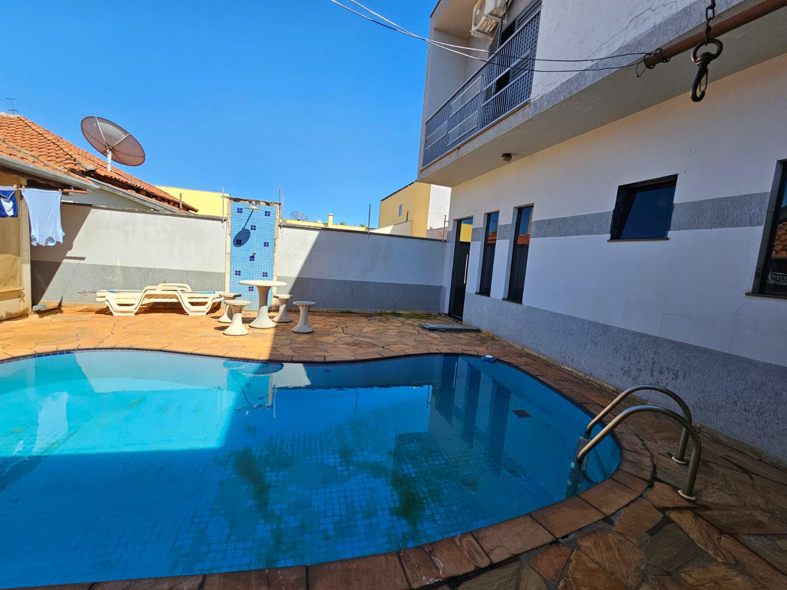 Casa / Sobrado Residencial Excelente Localização, Rua Prudente de Moraes, n917- Vila Bortone