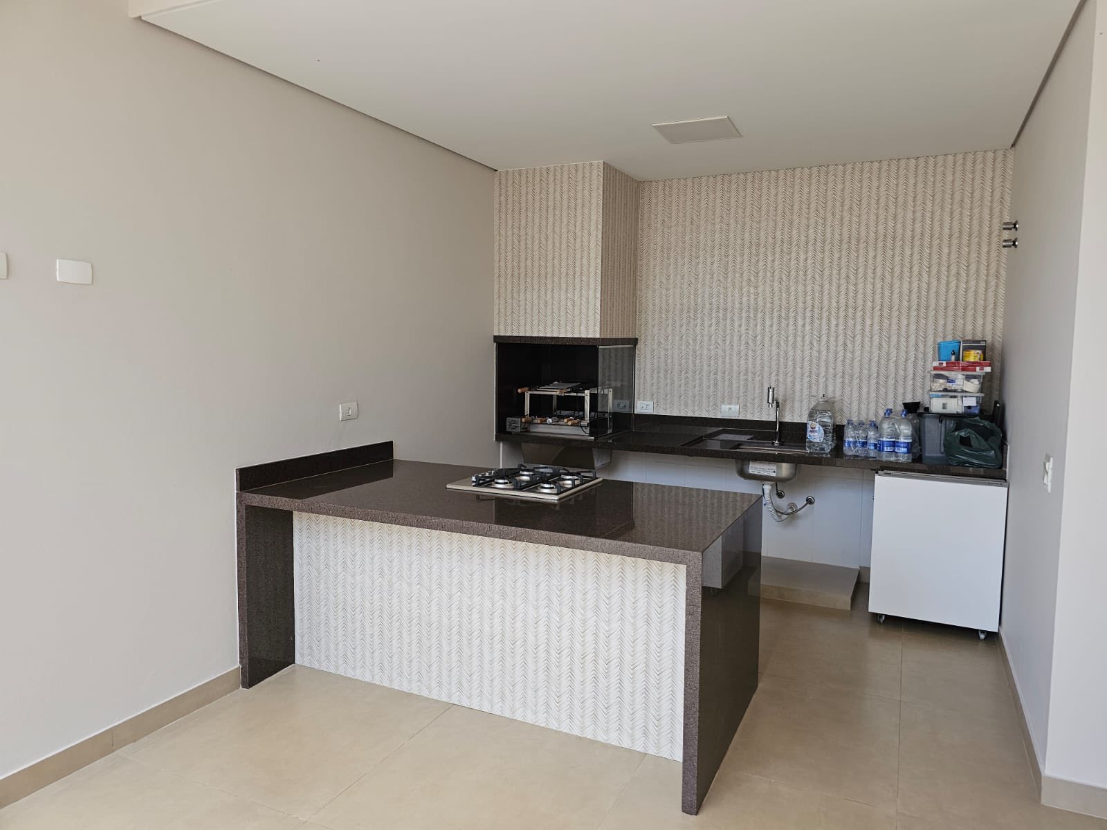 Excelente Casa Residencial - Centro ( Proximo a Praça Central)