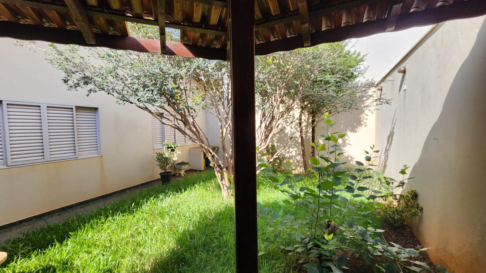 Casa Rua Jovino Martins da Silva, n 45 - Jardim São Carlos