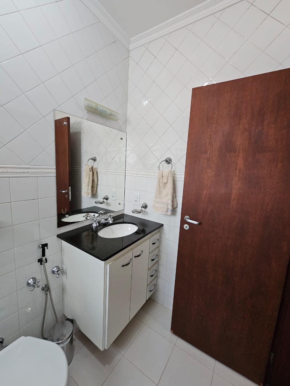 SOBRADO RESIDENCIAL DE ALTO PADRÃO ,Rua Ferrucio de Fiori, n370 ( com saída para rua Claudia ) - Jardim São Carlos