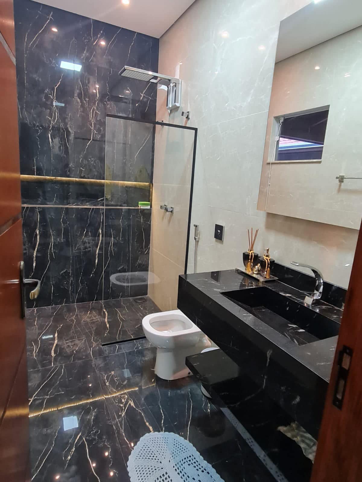 Casa Rua Roraima, n111- Parque Varotti