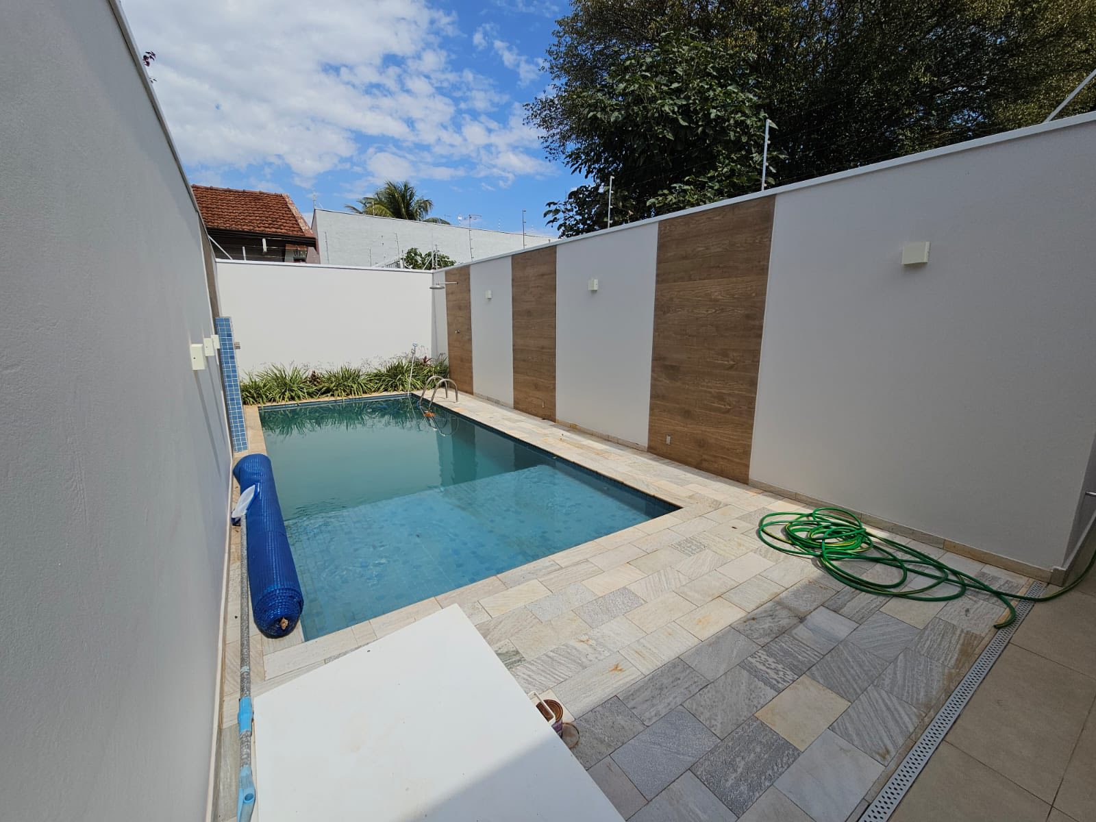 Excelente Casa Residencial - Centro ( Proximo a Praça Central)