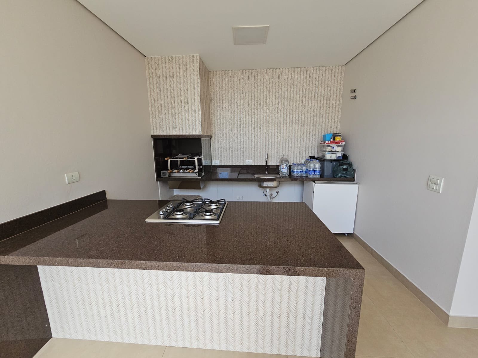 Excelente Casa Residencial - Centro ( Proximo a Praça Central)