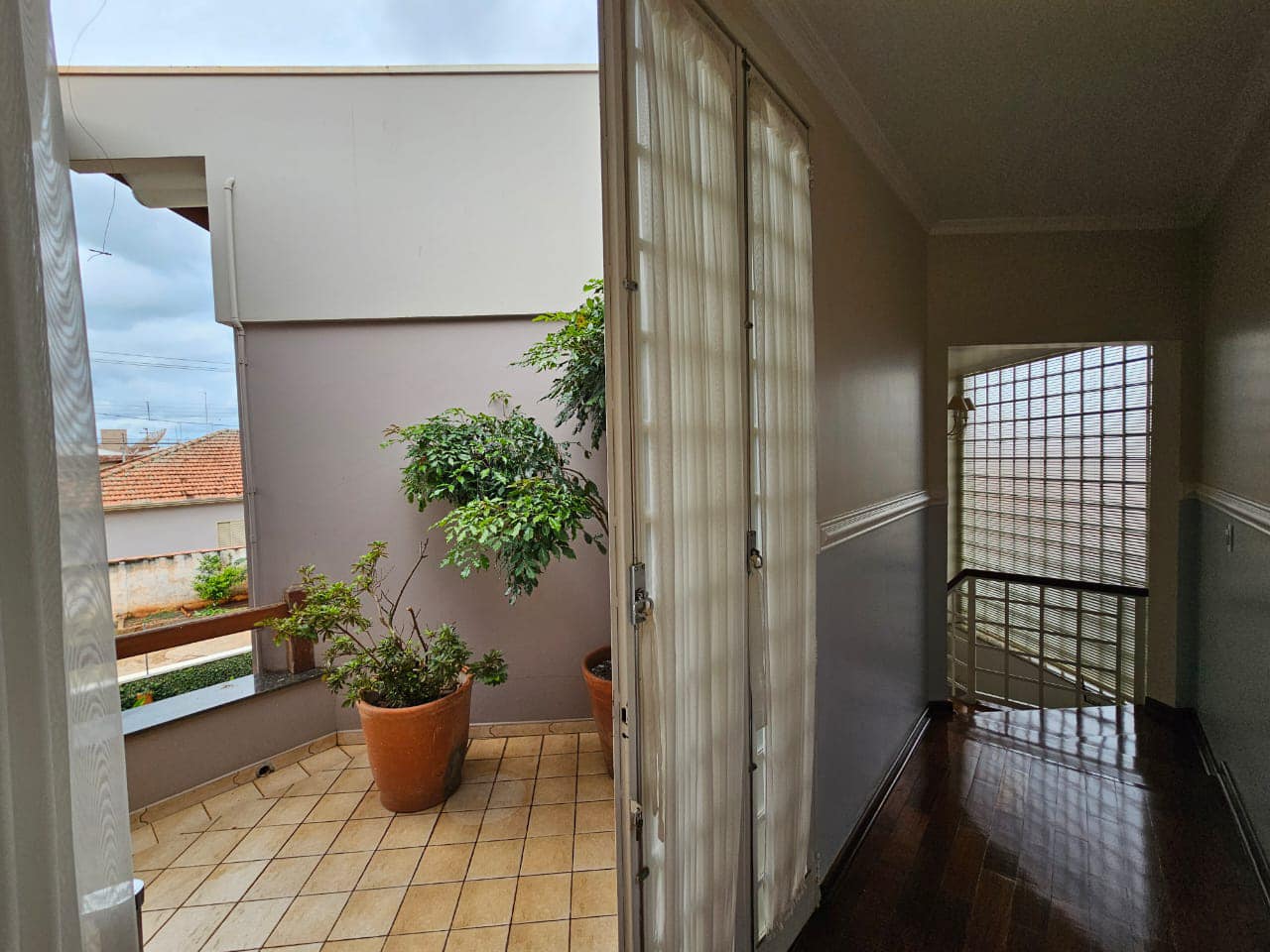 SOBRADO RESIDENCIAL DE ALTO PADRÃO ,Rua Ferrucio de Fiori, n370 ( com saída para rua Claudia ) - Jardim São Carlos